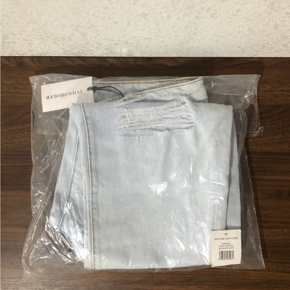 WeWoreWhat High Rise Curvy Crop Jeans Super Light 30 - Picture 5 of 12